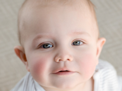 When do babies start teething​